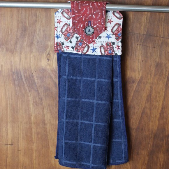 AMERICAN FLAG CLASSIC TRUCK HANDMADE HANGING TOWEL PATRIOTIC RED WHITE & BLUE - Picture 2 of 5